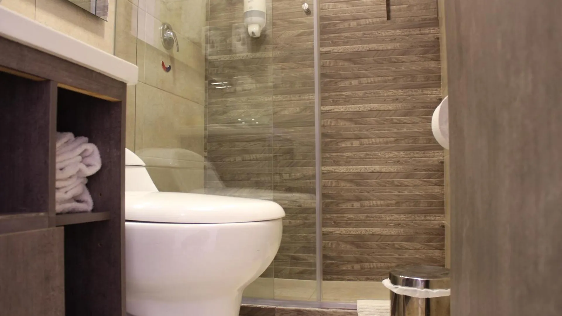 Agora Suites Self-Service Boutique Hotel Богота