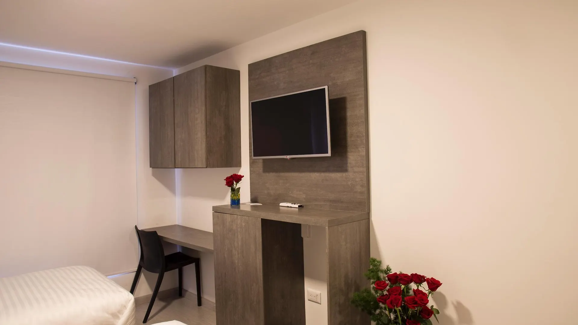 Agora Suites Self-Service Boutique Hotel Богота