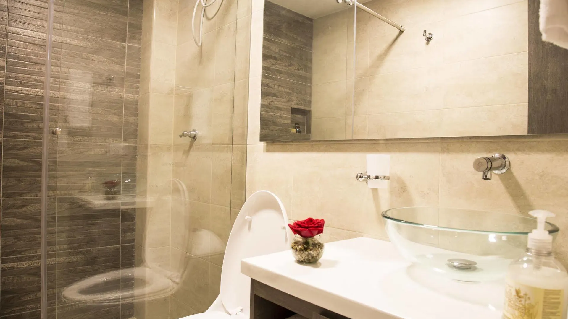 Agora Suites Self-Service Boutique Hotel Богота