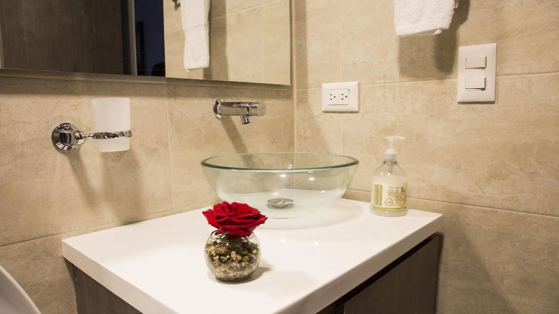 Agora Suites Self-Service Boutique Hotel Богота